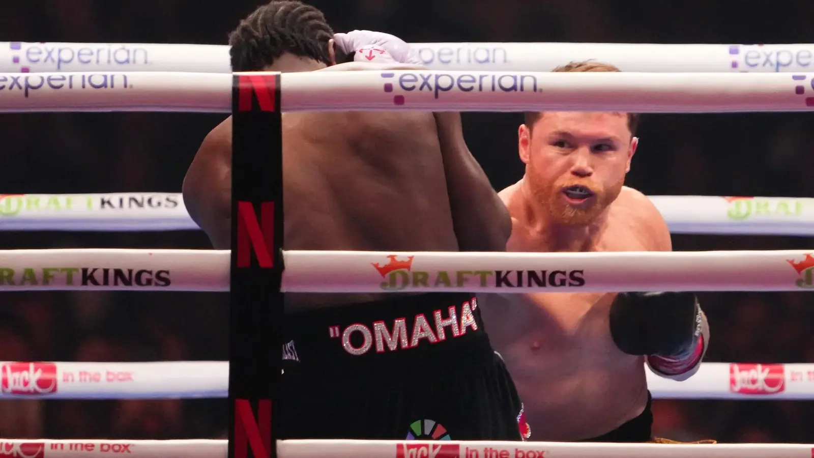 Canelo Alvarez vs. Christian Mbilli: Revanșa pentru titlul WBC la Riad