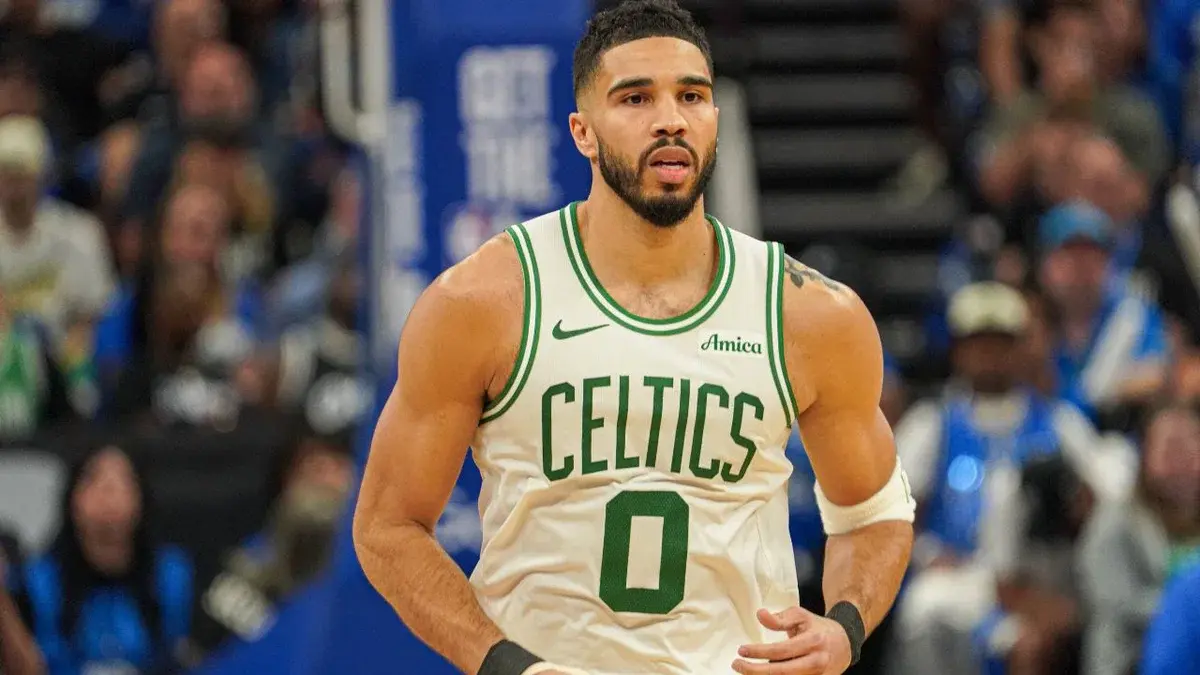 Tatum decide la buzzer, Towns în conflict cu Reed și alte șocuri NBA