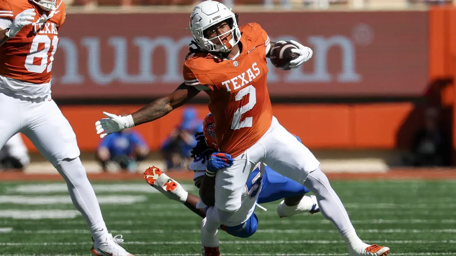 Texas vs Ole Miss: Arca Manning și umbra legendarilor Manning